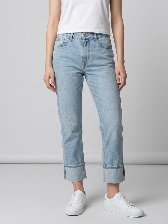 Zenana Signature Denim - Zenana Crop Women’s Sz 25 Size 2 Light Wash Boyfriend Cuff High Rise Jeans